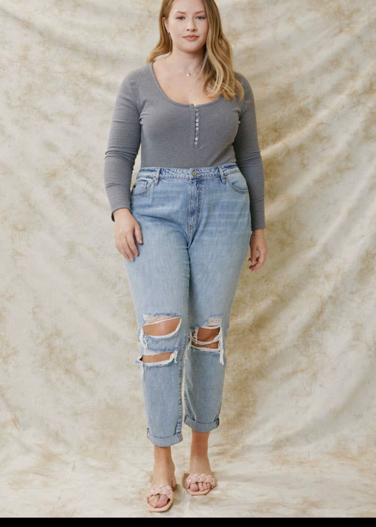 Moonchild CURVE - Cuffed Mom Jeans