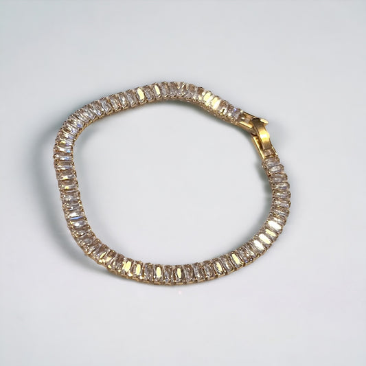 Gold Crystal Pattern Bracelet