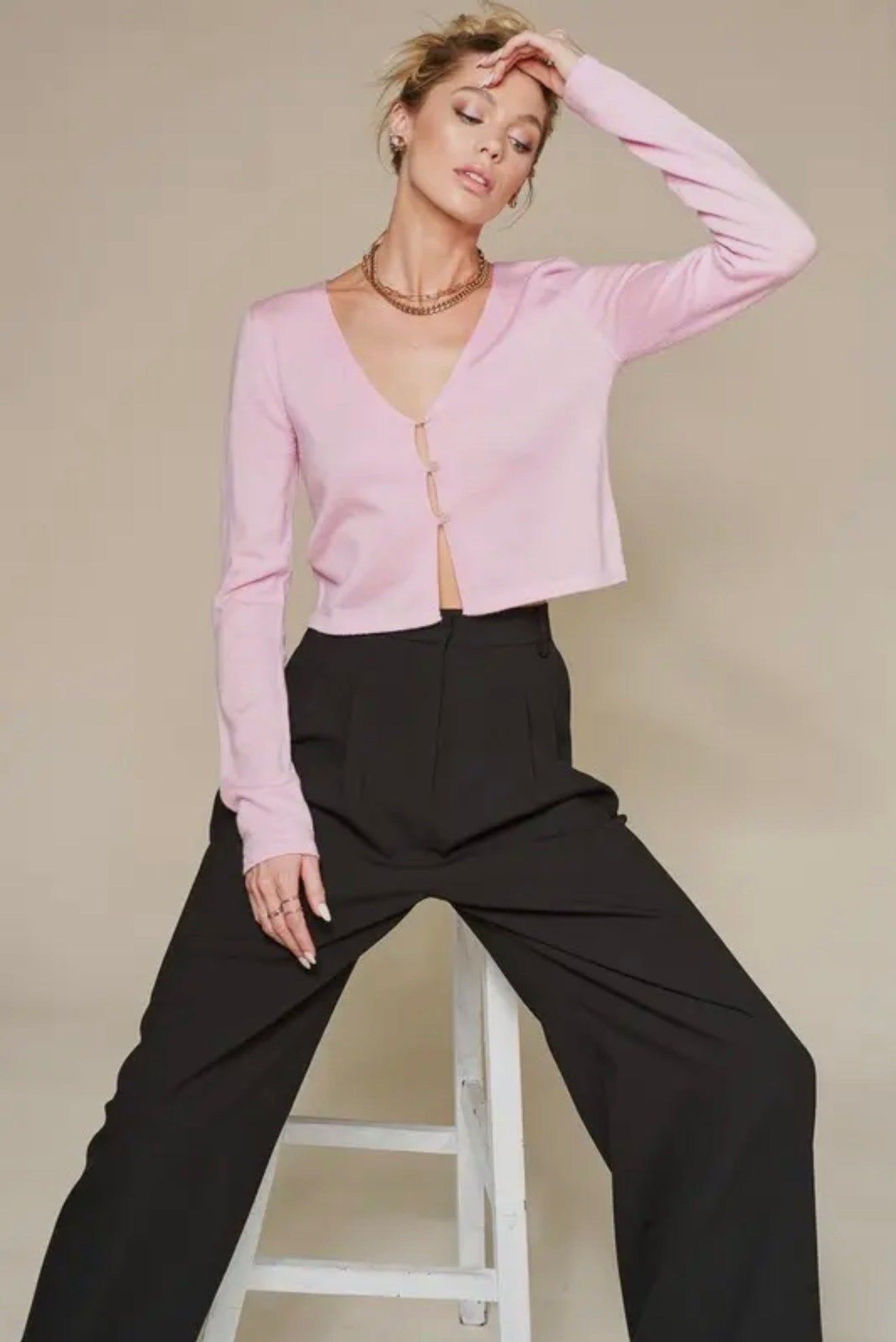 Button-Down V-Neck Cardigan - Pink