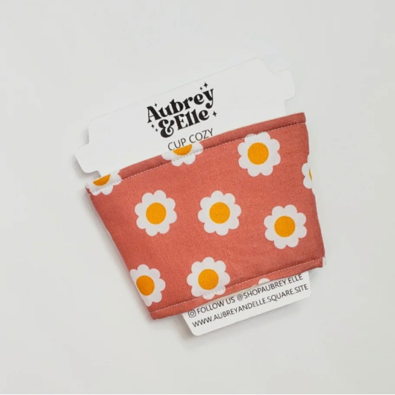 Aubrey + Elle - Fall Daisies Coffee Cozy