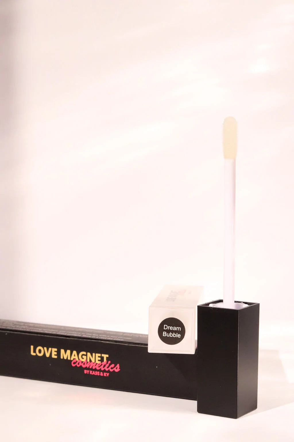 Love Magnetic - Lip Gloss “Dream Bubble”