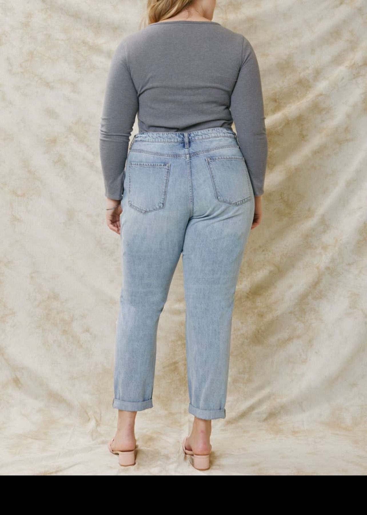 Moonchild CURVE - Cuffed Mom Jeans