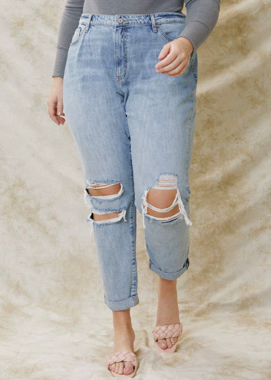 CURVE - Cuffed Mom Jeans