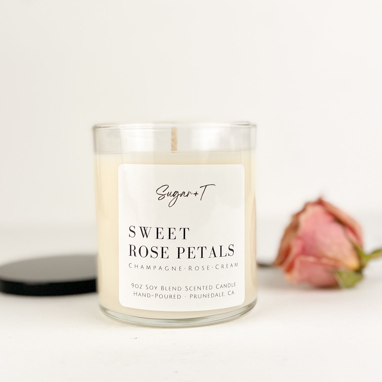 Sweet Rose Petals Scented Candle
