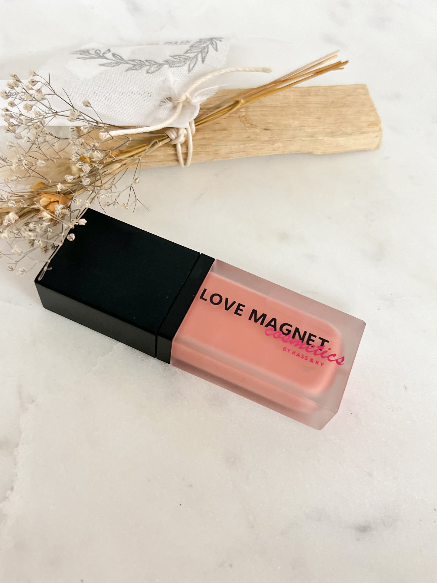 Love Magnetic - Neo-Nude Liquid Blush